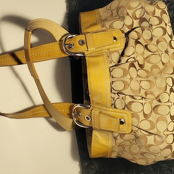 Authentic Coach Bag - Picture 3 of 16